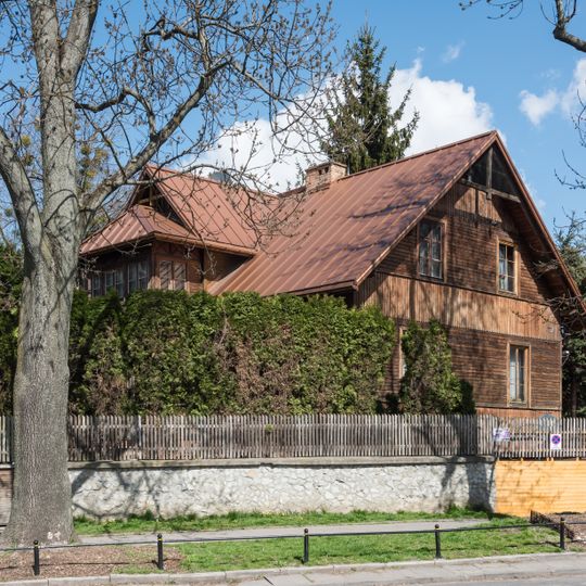 Walecznych Street 37 in Warsaw