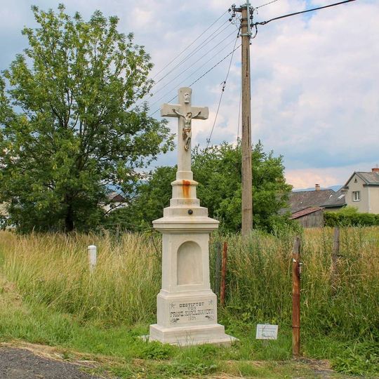 Kříž v Rapotíně na Jesenické ulici