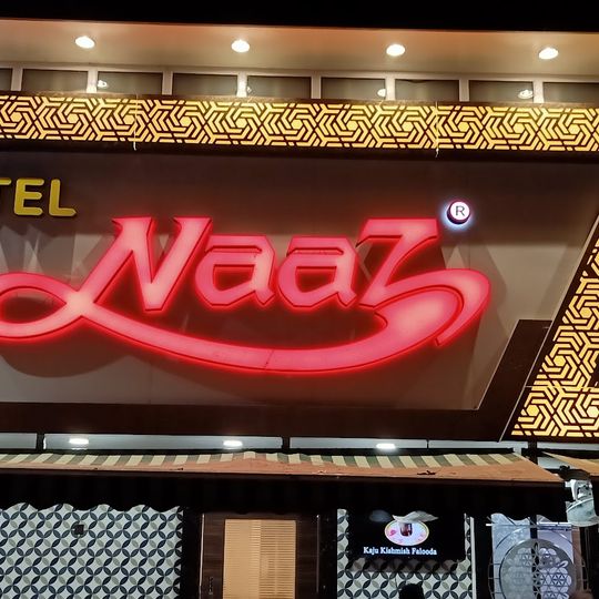 Naaz Hotel Family Restaurant