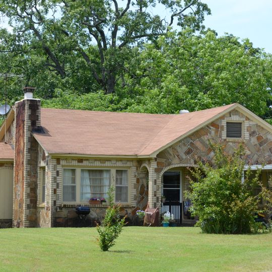 Dennis and Christine Garrison House