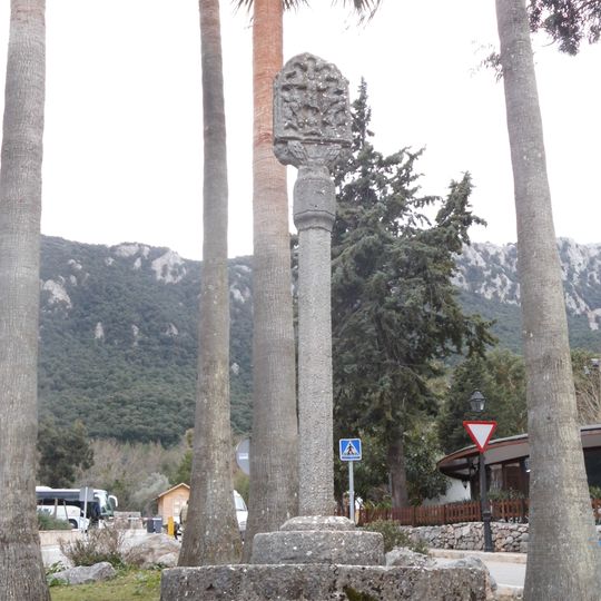 Cruz del Barracar Goig de la Mare de Déu)''