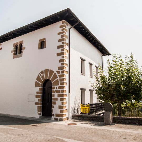 Kontzejuzar etxea, Usurbil