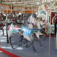 B&B Carousell