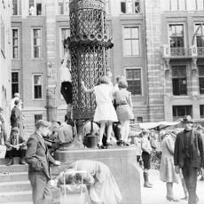 Street lanterns and fountains at Beursplein, Amsterdam