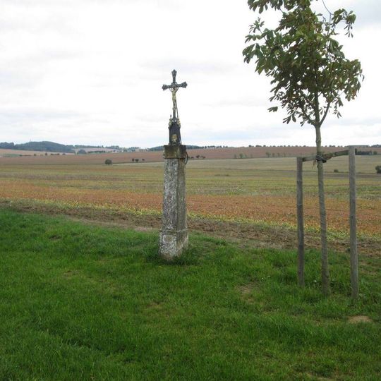 Kříž u polní cesty nad Žďánovem