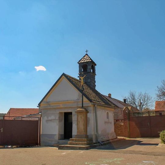 Kaple Korunování Panny Marie v Nové Vsi na návsi