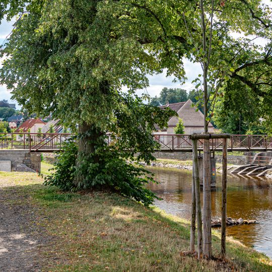 Lávka přes Divokou Orlici v Žamberku proti Orlické ulici