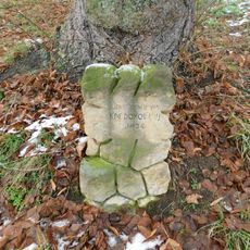 Lípa národní hymny ve Štěchovicích