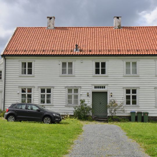 Selje prestegård