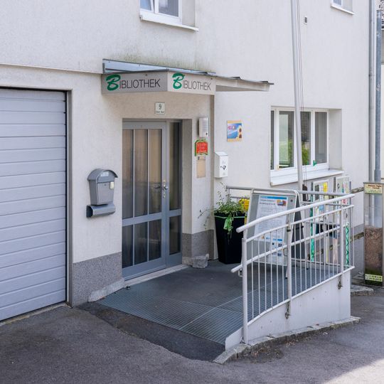 Öffentliche Bibliothek der Gemeinde und Pfarre Kefermarkt