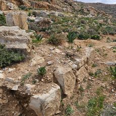 מבנה הרוס ברובו כחלק ממכלול לאורת פירמנוס.