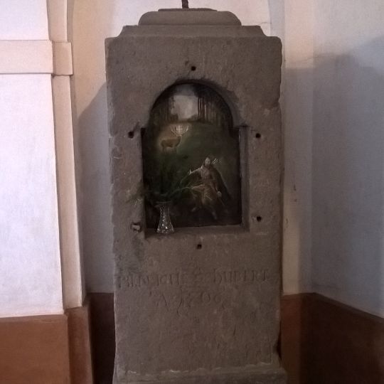 Podstavec kříže v kostele sv. Zikmunda