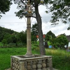 Sloup se sousoším Nejsvětější Trojice