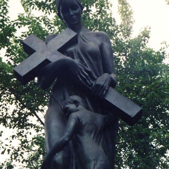 Pomnik Matki-Ojczyzny w Licheniu Starym