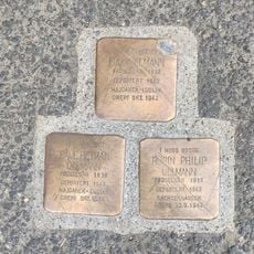 Stolperstein en memoria de Isak Ullmann