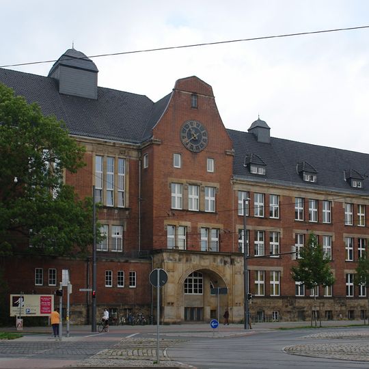 Oberschule am Leibnizplatz