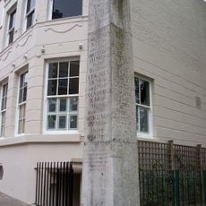 Milestone Obelisk to the east end of Richmond Bridge