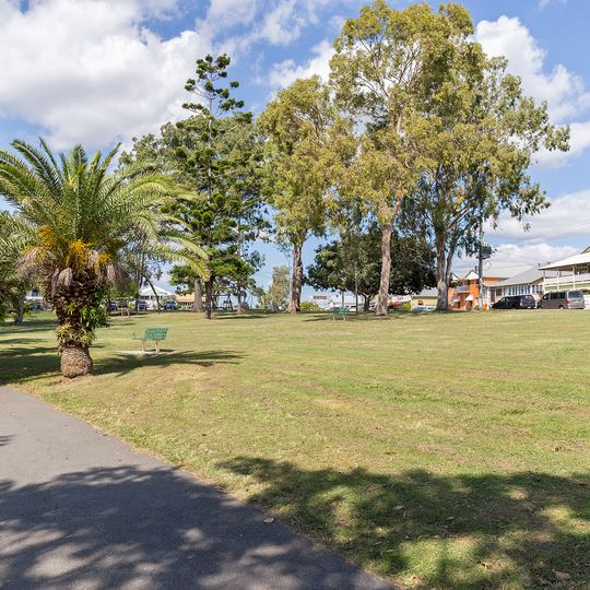 Moora Park