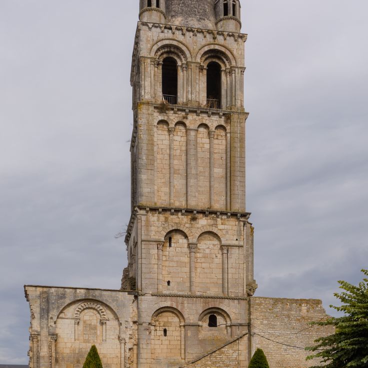 Abbazia di Notre-Dame-du-Bourg-Dieu