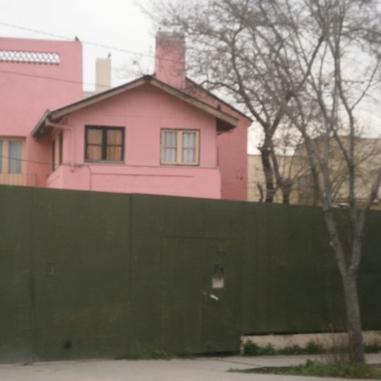 Casa de Administración del Ex Recinto de Detención Tres y Cuatro Álamos