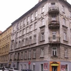 Skřivanova 3 - 7, 4 - 8