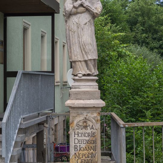Johannes-Nepomuk-Statue