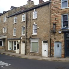 25 And 27, Frenchgate