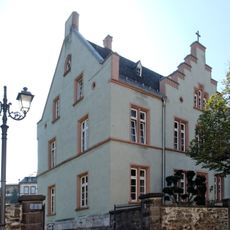 Goethestraße 2