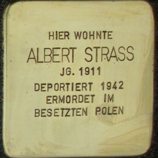Stolperstein dedicated to Albert Strass