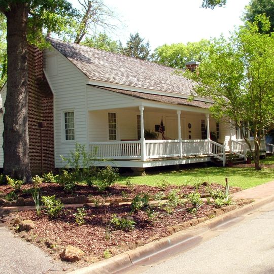 Sterne-Hoya House Museum and Library