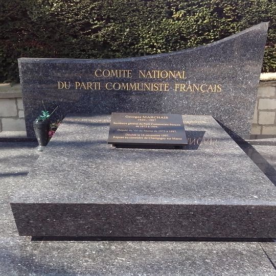 Tombeau de Comité national du Parti Communiste français