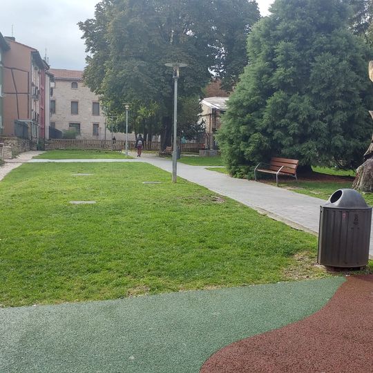 Etxanobetarren parkea