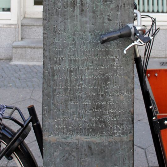 Gedenkstele für Wilhelm Leuschner