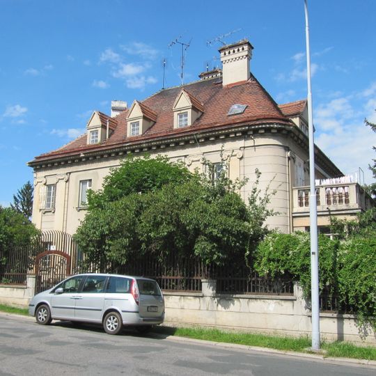 Vila pro ředitele Báňské a hutní společnosti