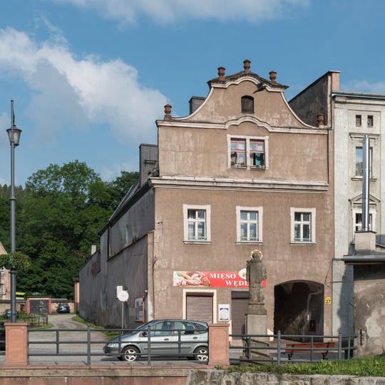27 Piastów Street in Nowa Ruda