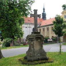 Pamětní kříž v Tuchoměřicích