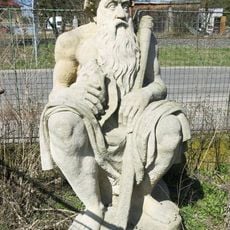 Socha pastýře u domu Liberecká 152 v Markvarticích