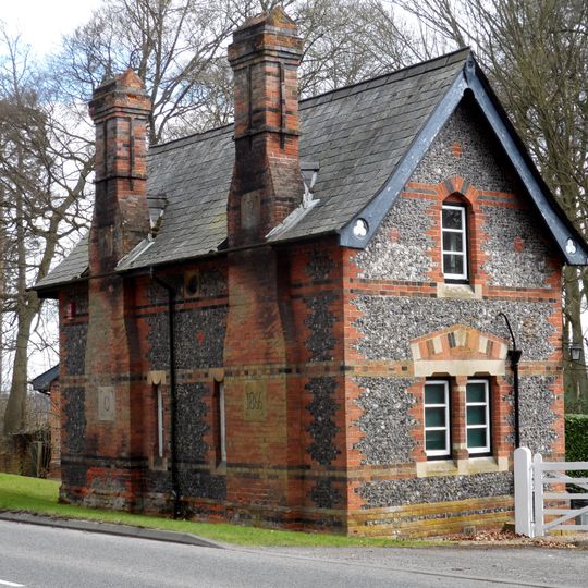 North Lodge And Flanking Pavilions