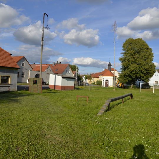 Týnec u Hliněného Újezdu