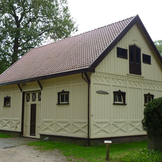 Oud Groevenbeek: koetshuis