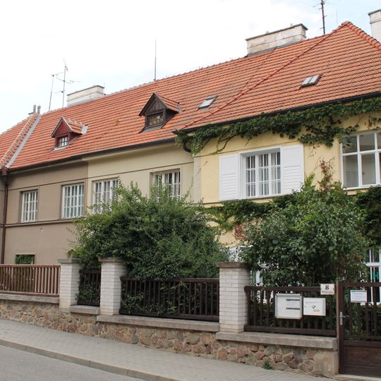 Villas Mahenova 8-8a-8b-8c