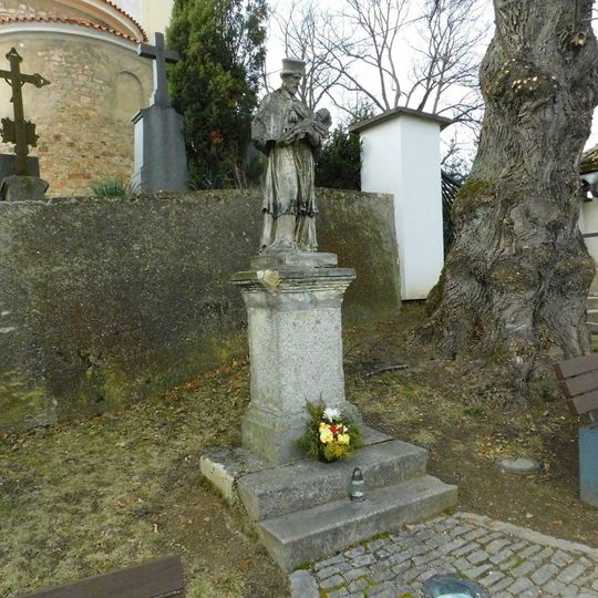 Socha svatého Jana Nepomuckého v Kostelci u Křížků