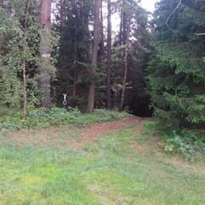 Kříž jižně od Bedřichova