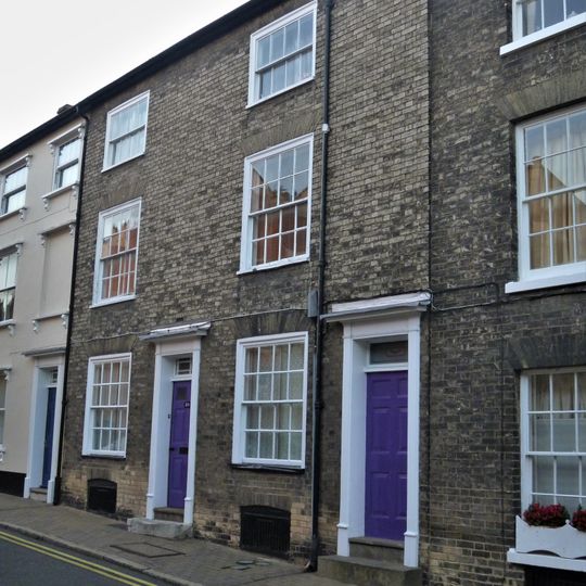 42 And 43, Well Street