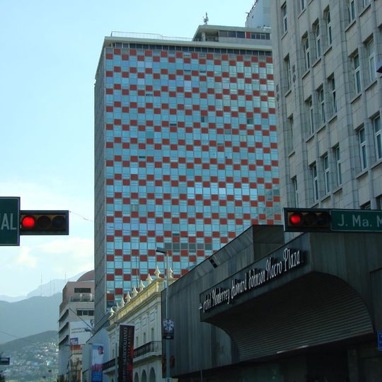 Condominio Acero