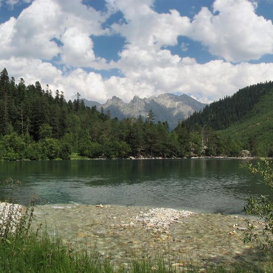 Badukskie Lakes