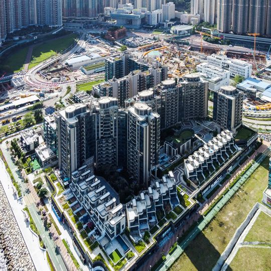 Alto Residences
