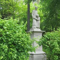 Socha v Moravanské ulici v Dolních Zálezlech