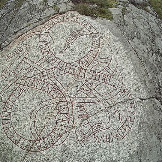 Upplands runinskrifter 898