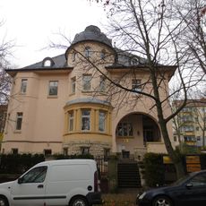 Villa mit Garten und Einfriedung Parkstraße 44